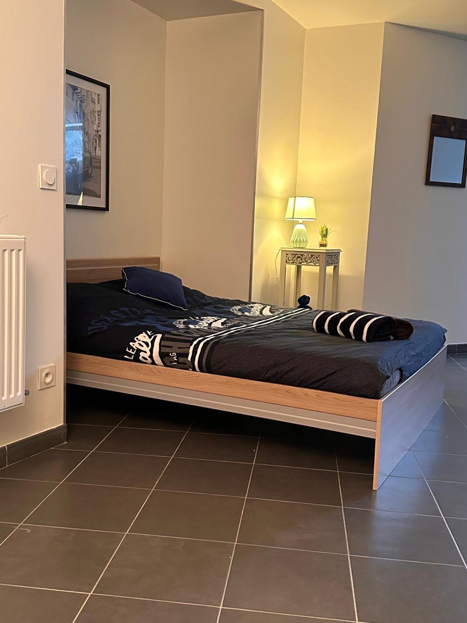 Un Studio Dans La Residence Sjt Alençon Exteriör bild